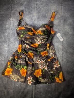 Pursuit Tropical Floral Halter One-Piece Swimdress Built-In Cups Size 14 New!